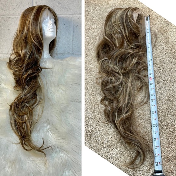 NWT 30” stunning caramel bronde highlighted long loose waves Barbie Insta wig - Picture 16 of 16